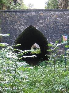 Tunel do starho lomu na Porech